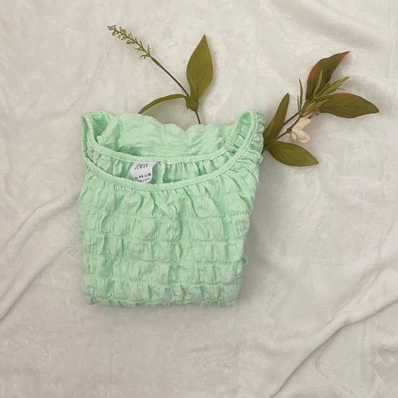 ZARA Kids Green Textured Top. Size 8-9 - Picture 5 of 5